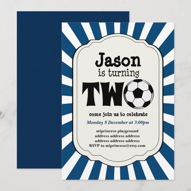 garoto fazendo 2 convites para a Bola de Futebol (Frente/Verso)