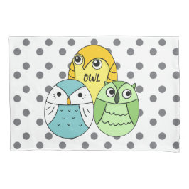 Garotos brancos de coruja, pontos adoráveis