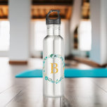 Garrafa Amarelo e Aqua Monograma Floral Wreath<br><div class="desc">Coroa floral elegante e doce.</div>