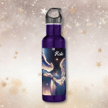 Garrafa Anime Girl e seu dragão personalizados<br><div class="desc">A fantasia mística é uma garrafa de água personalizada. Ai está representando uma garota de anime bonito e seu dragão em um cenário etéreo.</div>