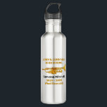 Garrafa Banda do Jogador de Trompete Personalizada Dourada<br><div class="desc">Esta garrafa de água de aço inoxidável banda de segundo grau de ouro personalizada moderna apresenta o nome de estudante e banda sob o instrumento de trompete. Personalize os membros de bandas de concerto, som eólico ou sintonia, ou o seu diretor, para obter um presente de manutenção da graduação do...</div>