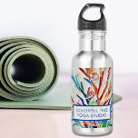 Garrafa Colorida Árvore Yoga Studio<br><div class="desc">Esta garrafa de água atraente é decorativa e prática,  assim como uma forma de promover a sua empresa. Ele apresenta um impressão de um dos meus mosaicos originais. Personalize-o com o seu nome ou o do seu estúdio,  compro ou negócio. Design Mosaico original © Michele Davies</div>