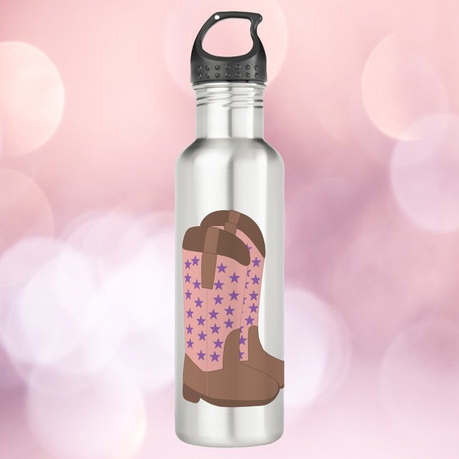 Garrafa Cowboy Boots Pink Brown Purple Stars Padrão (A water bottle with a pair of cowboy boots done in brown and pink with purple stars.)