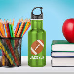 Garrafa Crianças Personalizadas de Futebol<br><div class="desc">Design personalizado para seus pequenos atletas e fãs esportivos.</div>
