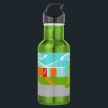 Garrafa de água do meio século Moderno<br><div class="desc">Esta Meio século Moderna Garrafa de Água da Casa de Cartoon vai querer que você coloque o tapete WELCOME e se faça em casa! A design de arte minimalista da década de 1960 apresenta uma elegante pedra laranja e uma casa de vidro aqua numa relva luxuosa, verde, em forma de...</div>