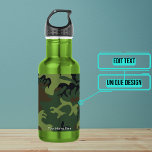 Garrafa de água personalizada da Camuflagem Milita<br><div class="desc">Mostre seu estilo e que você quer dizer negócios com esse padrão militar de camuflagem de 4 cores impressas em um padrão de encravamento. Personalize-o adicionando o seu nome ou um lema pessoal diretamente no frasco. Use-o para sua inspiração durante seus exercícios!</div>