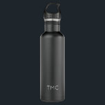 Garrafa Eterno Clássico de INICIAIS Brancos Negros Moderno<br><div class="desc">Tipografia moderna sobre fundo preto com INICIAIS de monograma personalizado em branco. Fácil de personalizar texto,  cor de texto. Excelente para QUALQUER pessoa,  ocasião,  esporte,  estudante,  trabalho,  viagem. Moderno,  Eterno,  Legal. Misturar e combinar toda a Coleção Preta e Branca por TMCdesigns.</div>