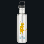 Garrafa Fazendo malabarismo com gatas personalizadas<br><div class="desc">Adicione um nome para criar um presente personalizado divertido para malabaristas ou para alguém que esteja aprendendo a fazer malabarismo. Esta garrafa d'água apresenta uma ilustração fofa de um gato laranja malabarizando bolas,  e está pronta para ser personalizada com um nome ou outra mensagem em letras azuis.</div>