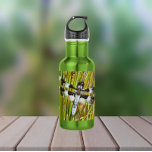 Garrafa Foto do Skimmer Dragonfly<br><div class="desc">Para amantes da natureza! Acaba a sede enquanto se desloca com esta garrafa de água de aço inoxidável que mostra a foto de uma libélula branca comum,  também conhecida como Skimmer de cauda longa. Selecione o tamanho e a cor do frasco.</div>