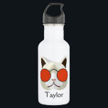 Garrafa Gato legal em óculos de sol monograma<br><div class="desc">Um gato legal em óculos de sol é um excelente para amantes de gatos, veterinários, babás de animais de estimação e muito mais. Adicione seu nome, monograma ou outro texto substituindo o texto de amostra mostrado no modelo de design. Gráfico de gato usado através do contrato premium do designer com...</div>