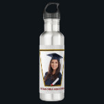 Garrafa Graduação de formando Classe 2022<br><div class="desc">Graduação de formando Classe 2022 Foto Graduação Gradata Garrafa de Água de Aço Inoxidável é excelente de usar para felicitar esse formando especial em sua vida. A garrafa de água do parabéns formando é moderna, elegante e chique. O formando vai gostar de ver sua foto e seu nome nela. Personalize-o....</div>