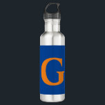 Garrafa Letra inicial Monograma Na moda azul moderno<br><div class="desc">Você gostaria de ter um produto com as iniciais do seu nome? É muito simples,  estética e atraente.</div>