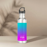Garrafa Logotipo Elementar Violet Aqua Gradient Minimalist<br><div class="desc">Apresentando nossa garrafa de água de aço inoxidável moderna e na moda, o companheiro perfeito para suas necessidades diárias de hidratação! Feito com materiais de qualidade superior, esta garrafa de água durável não só mantém suas bebidas frescas como também permite que você faça uma declaração única. Personalize esta garrafa de...</div>