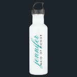 Garrafa Madrinha de casamento de cores personalizada<br><div class="desc">Mantenha sua madrinha de casamento ou damas de honra hidratadas no grande dia com nossas garrafas de água personalizadas! Personalize com o nome da sua madrinha de casamento no script Turquoise aqua de verão e clique em "Personalizar" para alterar as cores, ajustar o tamanho da fonte ou reposicionar os elementos....</div>