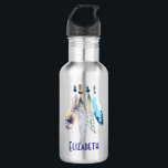 Garrafa Miçangas Personalizadas de Aquarelas 'n Penas<br><div class="desc">Um design de aquarela com quatro penas suaves e delicadas de aspecto,  unidas penduradas na borda superior. Um motivo tribal com um tema nativo ao estilo americano. Personalize com um nome.</div>