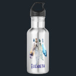 Garrafa Miçangas Personalizadas de Aquarelas 'n Penas<br><div class="desc">Um design de aquarela com quatro penas suaves e delicadas de aspecto,  unidas penduradas na borda superior. Um motivo tribal com um tema nativo ao estilo americano. Personalize com um nome.</div>