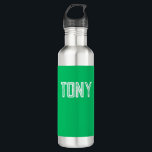 Garrafa Monograma de Nome Personalizado Verde da Apple Sól<br><div class="desc">- design sólido,  em negrito,  minimalista com nome,  fonte,  tamanho da fonte ou cor da fonte personalizável... . É muito divertido e divertido!</div>