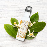 Garrafa Monograma Dourado Inicial Castanho Branco Botânico<br><div class="desc">Monograma desta garrafa de água com padrão de cor botânica floral,  bonito,  castanha de ouro e branca. Adicione 2 ou 3 iniciais para torná-las suas.</div>