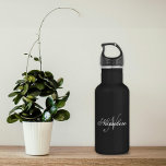 Garrafa Monograma Personalizado Único de Nomes Preto e Bra<br><div class="desc">Design de Monograma Personalizado de Nome Preto e Branco Único para qualquer pessoa.</div>