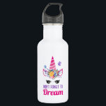 Garrafa Não se esqueçam de sonhar um Unicórnio Rosa Bonito<br><div class="desc">Uma garrafa de água com uma citação inspiradora que diz: Não se esqueça de Sonhar. Projetado com um unicórnio cor-de-rosa. Adorado com um fone floral de rico. Borboletas brancas se espalhando.</div>