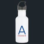 Garrafa Nome Azul Branco Vermelho Moderno Personalizado In<br><div class="desc">Nome Personalizado Vermelho, Branco e Azul e Letra Inicial Frasco de Água de Aço Inoxidável com Monograma Personalizado em uma moderna e mínima fonte clássica sans serif para um visual simples, mas sofisticado e masculino. Mostradas em vermelho e azul numa garrafa de água metálica branca, as cores e fontes do...</div>