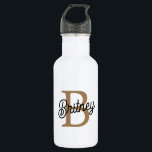 Garrafa Nome do Monograma Elegante Moderno Script Dourado<br><div class="desc">O moderno nome do monograma elegante Black Dourado Script Stainless Steel Water Bottle é funcional e moderno. Apresenta um aspecto preto elegante com uma escrita de ouro elegante, com um monograma personalizado e um nome. Produzido a partir de aço inoxidável durável, mantém bebidas quentes ou frias por longos períodos. Ideal...</div>