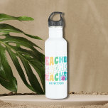 Garrafa Nome Personalizado das Cores Modernas do Arco-Íris<br><div class="desc">O professor Modern Rainbow Colors Personalised Name Bottles apresenta o texto "Professor" no arco-íris moderno,  repete a tipografia com seu nome personalizado abaixo. Perfeito para seu professor favorito para apreciação de professores,  aniversário,  Natal,  feriados e muito mais. Projetado pelo Evco Studio www.zazzle.com/store/evcostudio</div>