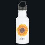 Garrafa Nome Personalizado do Monograma de Girassol<br><div class="desc">Monograma de girassol Nome de Garrafa de Água de Aço Inoxidável Personalizada.
Esta garrafa de água floral é decorada com girassóis amarelados em fundo branco. 
Você pode personalizá-lo com seu nome ou monograma.
Original Watercolor © Michele Davies.</div>