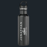 Garrafa O Casamento Personalizado De Usher Favorece O Mono<br><div class="desc">Seus contínuos vão adorar este obrigado de casamento personalizado que você oferece/favor com uma fonte moderna de escrita. Adicione seu nome ou monograma e outra linha de texto (data, local do casamento, etc.) Perfeito como obrigado, você dá presentes e/ou cria-casamentos - tendências e na moda, mas simples e clássicos -...</div>