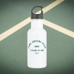Garrafa Pickleball do Clube Social Verde PKBL<br><div class="desc">Clube Social PKBL, crista verde, garrafa de água de aço inoxidável de pickleball. Personalize com o ano, o clube de piquetes e a cidade. Perfeito para uma festa de piquete, para uma festa do clube de piquete local ou para um solteiro de temas de picleball, solteira ou festa de aniversário....</div>