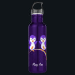 Garrafa Pinguim Roxo Cujo<br><div class="desc">Este bonito design de pinguim roxo é um casal de pinguins bonitos dançando em um belo arco-íris. Eu adoro presentes animados e felizes para iluminar o meu dia.</div>