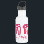 Garrafa Propriedade do Slipper de Dança Toe Ponteiro de Ba<br><div class="desc">Design de garrafa de água apresenta uma ilustração original de um par clássico de calçados de ponta de balé rosa. Simplesmente personalize com o nome do seu professor de dança ou dono de estúdio favorito para um presente de um tipo! Não vê o que está procurando? Precisa de ajuda para...</div>