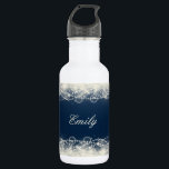 Garrafa Raios e Pérolas de Abstrato Elegante Personalizado<br><div class="desc">Um desenho abstrato elegante rico com rendas colorido creme e pérolas feitas com círculos e bolhas. O fundo é azul escuro com quadrados desbotados ao lado. design bonito e delicado. Personalize com um nome.</div>