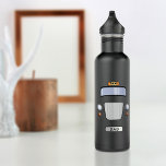 Garrafa Tabuleiro Negro Engraçado Táxi Personalizado Garra<br><div class="desc">Táxi! Inspirado pelos táxis negros de Londres,  isto faz um presente excelente para aqueles que te taxam - ou para ti mesmo se és fã de táxis pretos de londres. Personalize a placa de licença com seu nome na frente e uma mensagem muito curta na parte traseira. Táxi!</div>