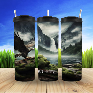 Garrafa Térmica Águia Cálida Sobre A Natureza Selvagem Em Curso