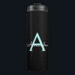 Garrafa Térmica Aqua Teal Blue Script Girly Monographic Name<br><div class="desc">Negra e Azul Aqua Nome do Monograma do Teal Beba Tumbler. Isto faz o doce e perfeito aniversário de 16 anos,  casamento,  chá de panela,  aniversário,  chá de fraldas ou festa de solteira presente para alguém que ama luxo de luxo e estilos quíticos.</div>