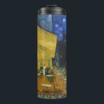 Garrafa Térmica Café Terrace por Vincent Van Gogh<br><div class="desc">Essa pintura de uma vista colorida ao ar livre é uma obra pitoresca, a visão de um espectador relaxado que desfruta do charme de seu entorno sem nenhuma preocupação. Recorda o humor de Van Gogh quando escreveu que "a noite está mais viva e mais rica do que o dia." O...</div>