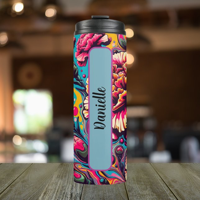 Garrafa Térmica Cravagem Personalizada da Flor de Nascimento em Ja (Personalized 12 oz Thermal Tumbler With Birth Flower Carnation Design for the Month of January.)