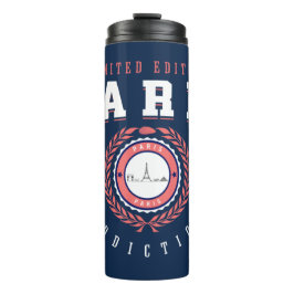 Garrafa Térmica Estilo Desportivo de Viajante na Cidade de Paris