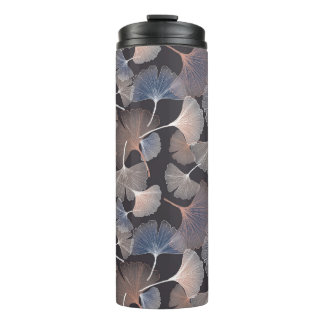 Garrafa Térmica Folhas de Ginkgo: padrão natural elegante.