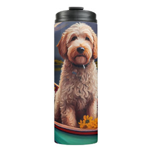 Garrafa Térmica Goldendoodle em uma Pagaia: Uma Aventura Cênica