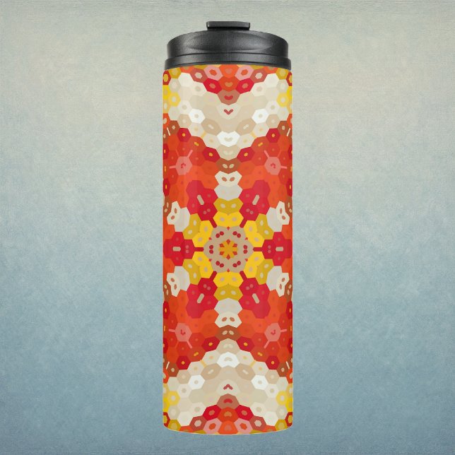 Garrafa Térmica Mandala Hexagonal Vermelho e Amarelo (Red and Yellow Hexagon Mandala Thermal Tumbler by Wormhole Orbital)