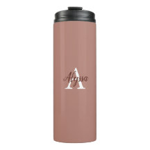 Na moda Cinnamon Monograma Tumbler Térmico