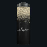 Garrafa Térmica Nome Monograma Fitness Glitter Ouro Preto Garota<br><div class="desc">Nome Monograma em Metal Brilhante com Glitter Preto e Dourado em Copo Tumbler. Este é o presente perfeito para aniversário de 16 anos,  casamento,  chá de noiva,  aniversário de casamento,  chá de bebê ou festa de despedida de solteira para alguém que ama luxo e estilos chiques.</div>