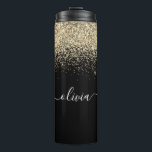 Garrafa Térmica Nome Monograma Fitness Glitter Ouro Preto Garota<br><div class="desc">Nome Monograma em Metal Brilhante com Glitter Preto e Dourado em Copo Tumbler. Este é o presente perfeito para aniversário de 16 anos,  casamento,  chá de noiva,  aniversário de casamento,  chá de bebê ou festa de despedida de solteira para alguém que ama luxo e estilos chiques.</div>