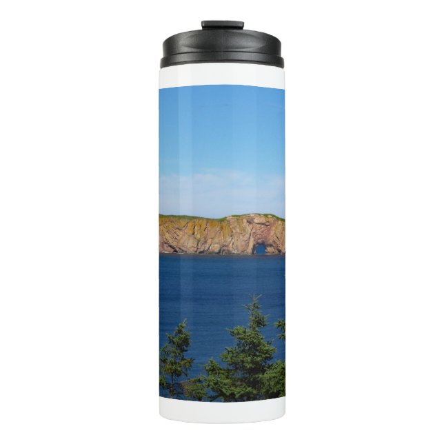 Garrafa Térmica Percé Rock no Golfo da Rua. (Frente)