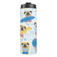 Pugs bonitos nas férias. padrão com o desenho anim