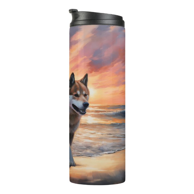 Garrafa Térmica Sandy Paws Akita Dog em Beach Sunset (Rotação à direita)
