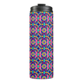 Garrafa Térmica Tall travel mug with a vibrant geometric pattern
