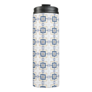Garrafa Térmica Uma caneca de viagem alta e cilíndrica com tampa p